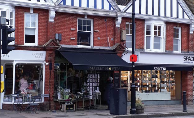 29 High Street, Haslemere. GU27 2HG.