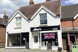 prominent freehold investment in Haslemere