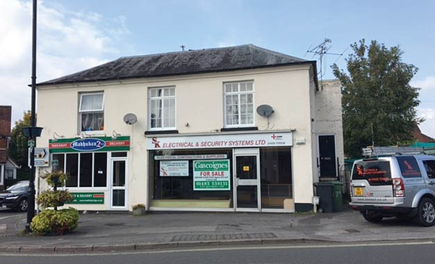 retail or office ground floor unit for sale in Liphook